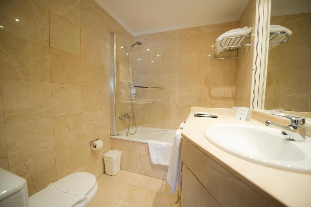 Hotel San Pedro Langreo Szoba fotó