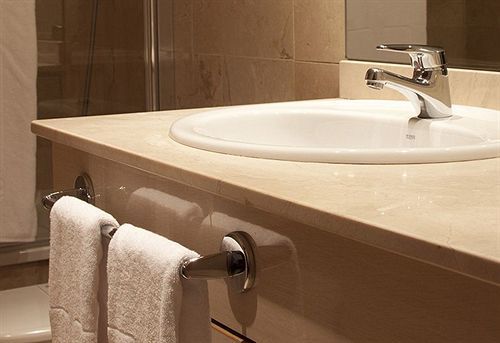 Hotel San Pedro Langreo Kültér fotó